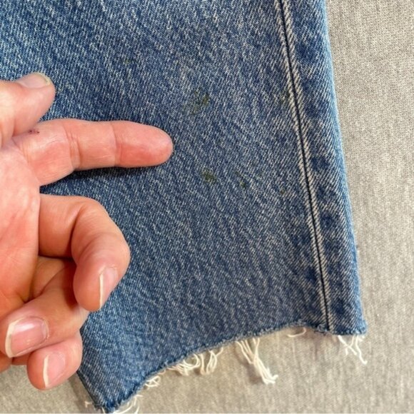 Levi’s Wedgie Icon Jeans Women’s Size 27 Blue Distressed Tapered Leg Raw Hem - Picture 10 of 16